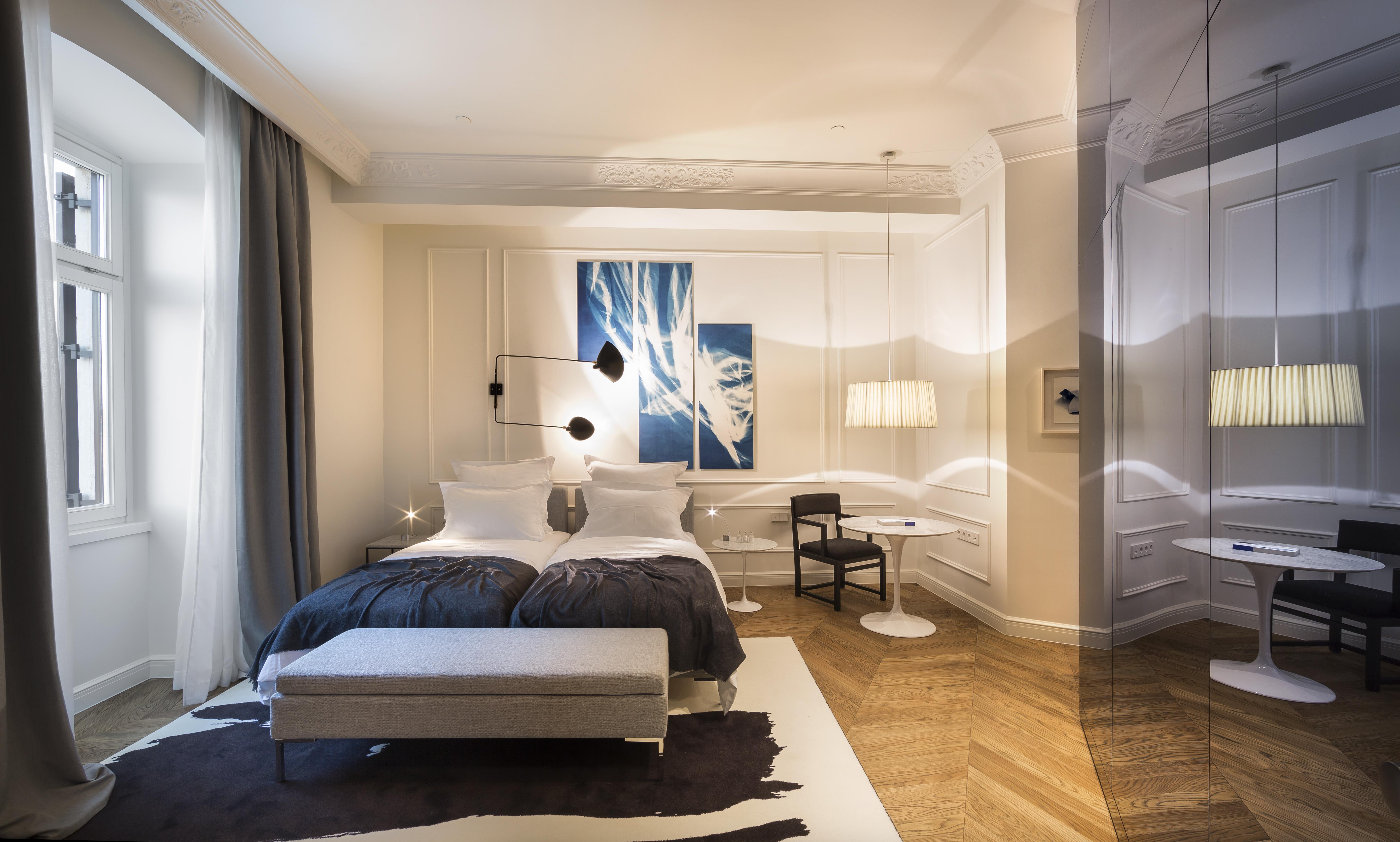 Hotel Adriatic Rovigno Esterno foto